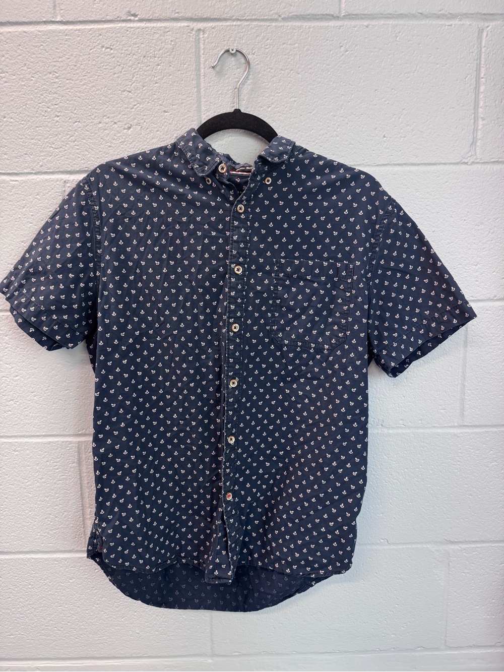 Denim & Flower Navy Short-Sleeve Button-Down with Anchor Print